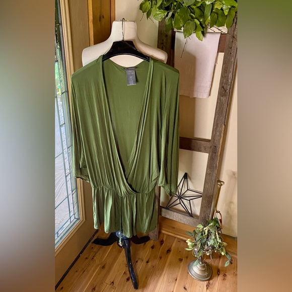 🏖️Vince Camuto Romper Swimsuit Coverup🏖️ - Picture 1 of 9